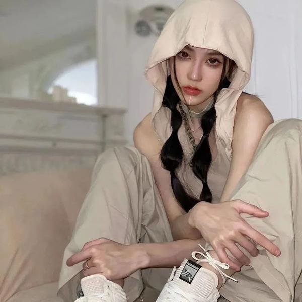 某天初恋闯进来